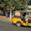 Tuk-Tuk_OM51457