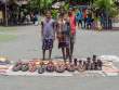WomenSellingCarvings_OM21145