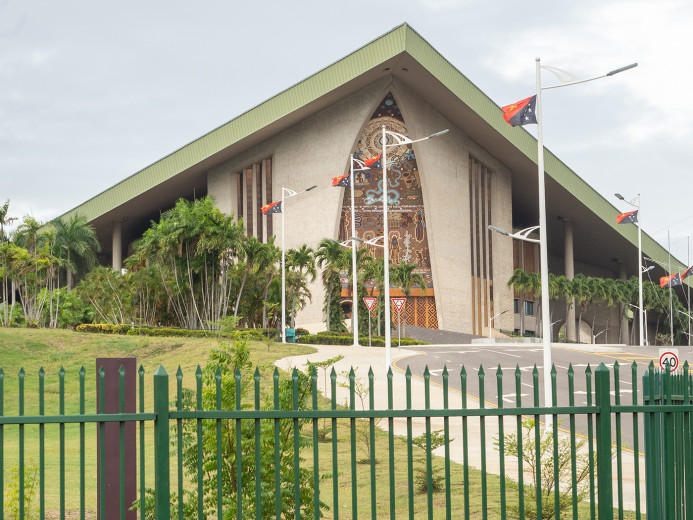 PNG_ParliamentBldg_OM71580