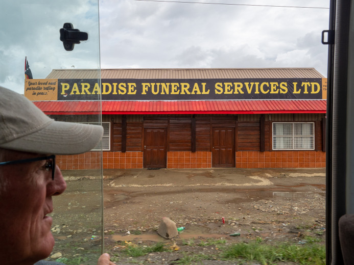 ParadiseFuneralServices_OM70690